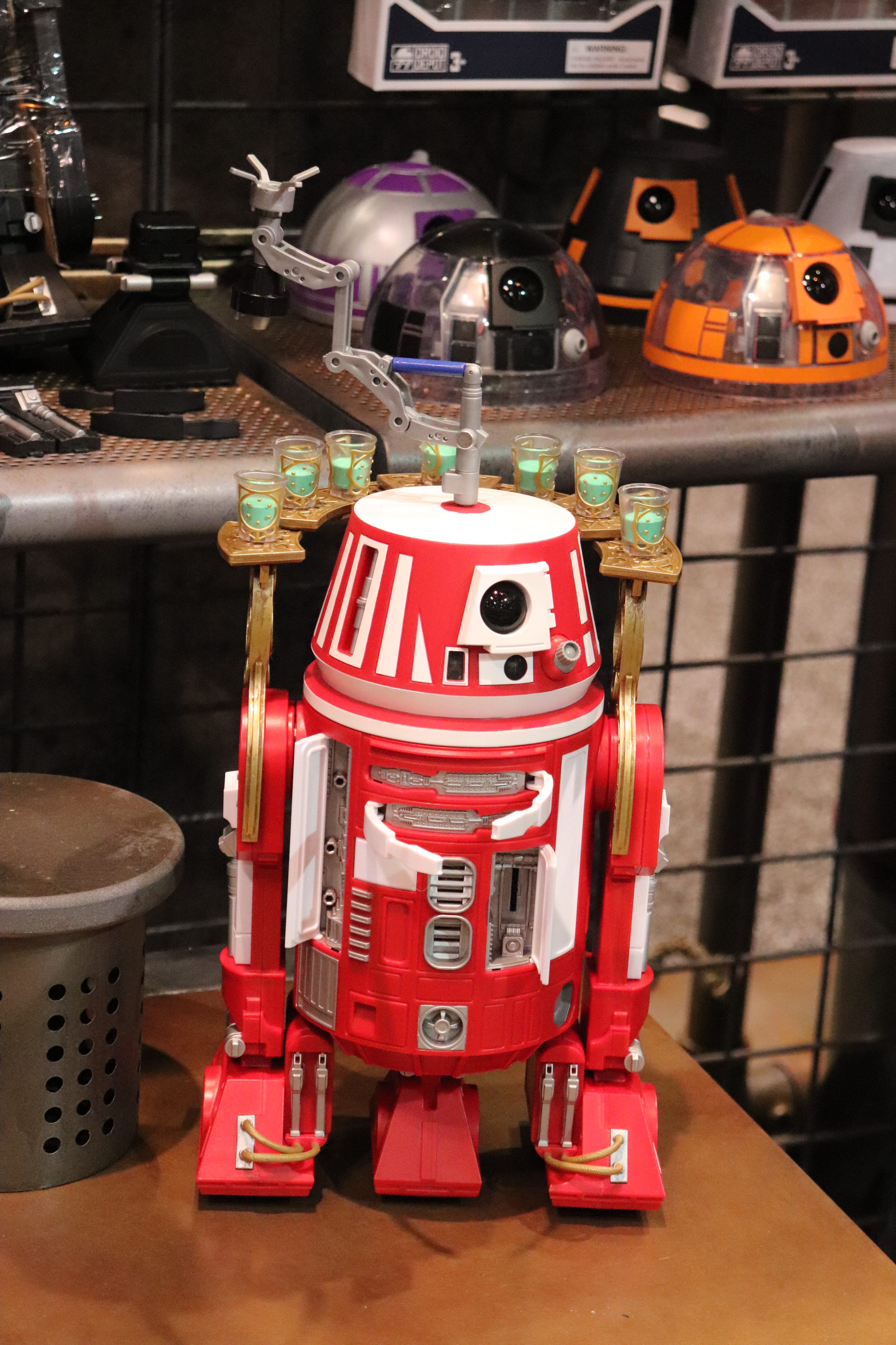 最新のデザイン カリフォルニアディズニー限定r2 D2のカスタムロボット ホビーラジコン Farmersmarket Qa